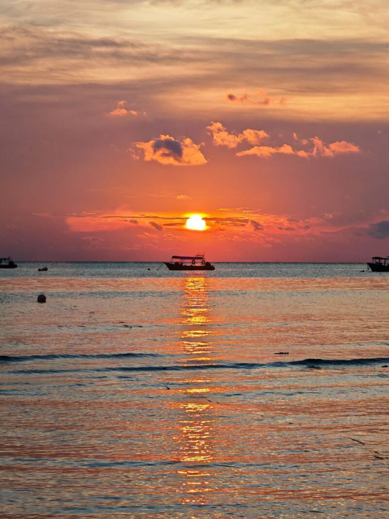 TDB x SB - Experience Paradise at Tioman Sunset